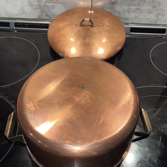 5Q Odi Portugal Round Copper Pot with Lid - Picture 6 of 8